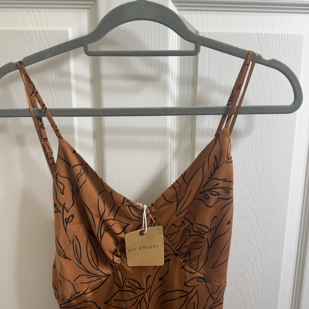 Blu Pepper Floral Print Brown Midi Dress NWT - Picture 6 of 10